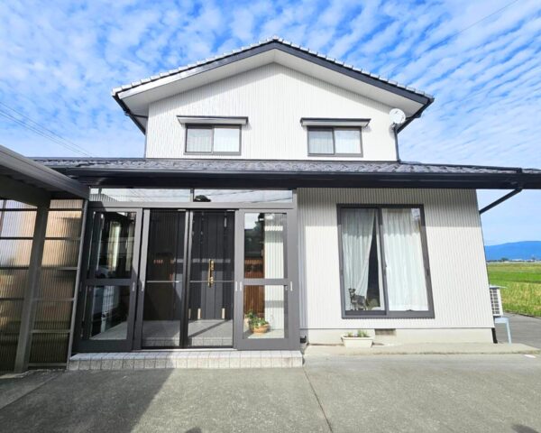 富山県入善町　戸建　外壁塗装リフォーム