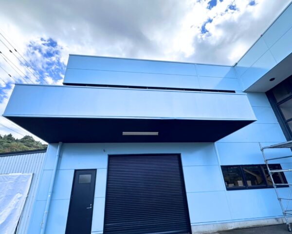 白山市　事務所　立ち上がり壁補修