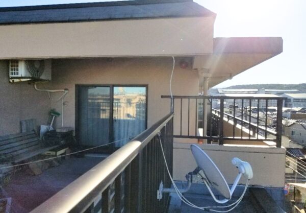 金沢市　マンション　修繕工事　庇交換　バルコニー庇　防水工事