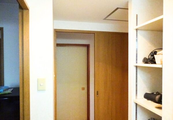 金沢市　マンション　クロス貼り替え　洗面脱衣室　トイレ