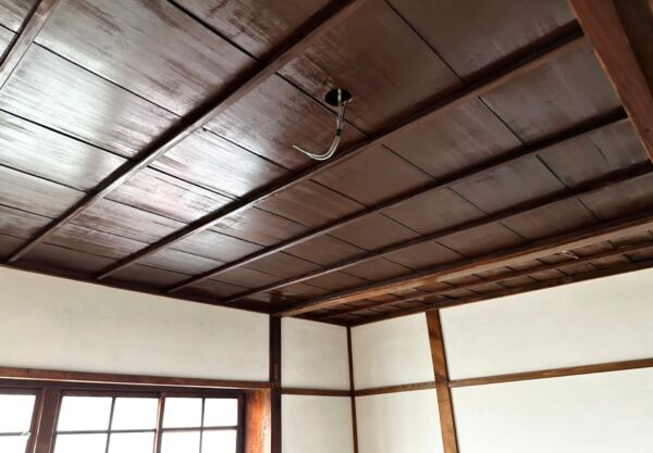 金沢市　古民家　改装塗装工事　内部編　天井　天板　建具　収納