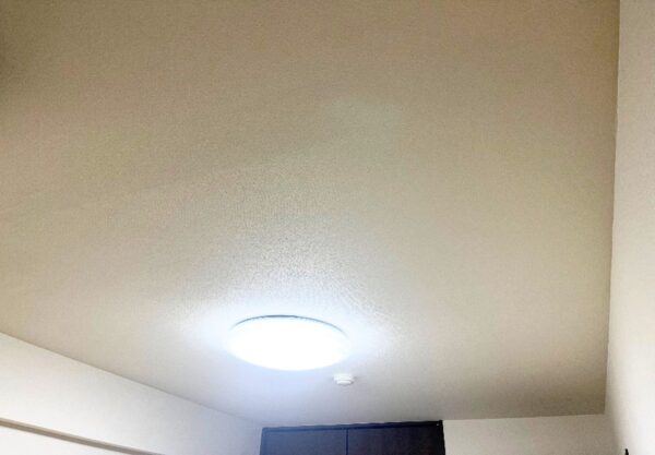 金沢市　マンション　漏水復旧　クロス貼り替え　天井