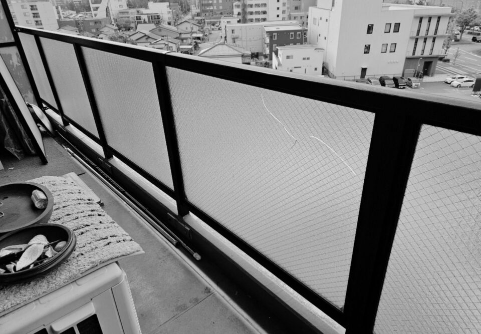 金沢市　ガラス交換　施工前